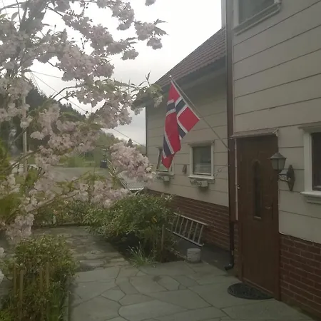 Sveciu Namai *